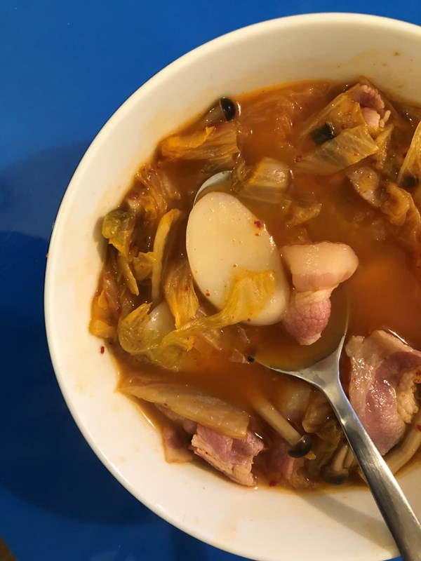 My mom's easy Korean stew (Budae jjigae)