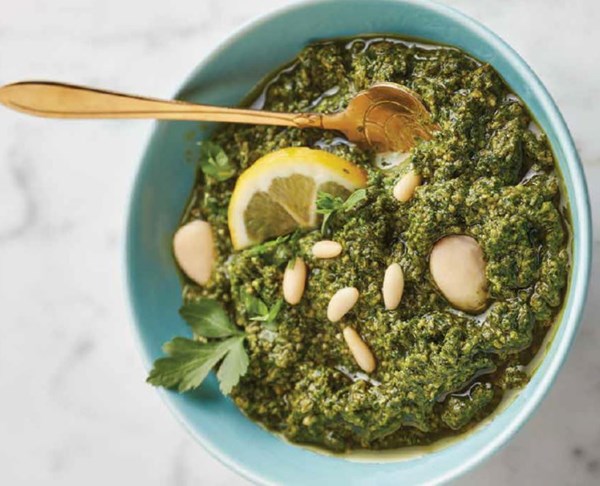 My Mother's posthumous pesto (Pesto postumo della Mamma)