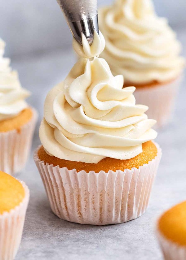 My secret, less-sweet fluffy vanilla frosting