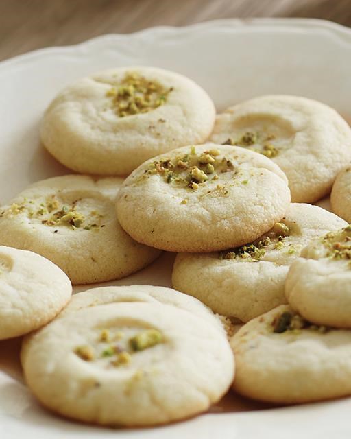 Naan khatai with oil