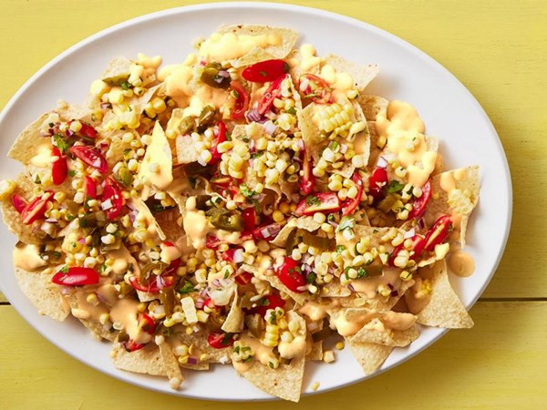 Nachos with raw corn pico de gallo