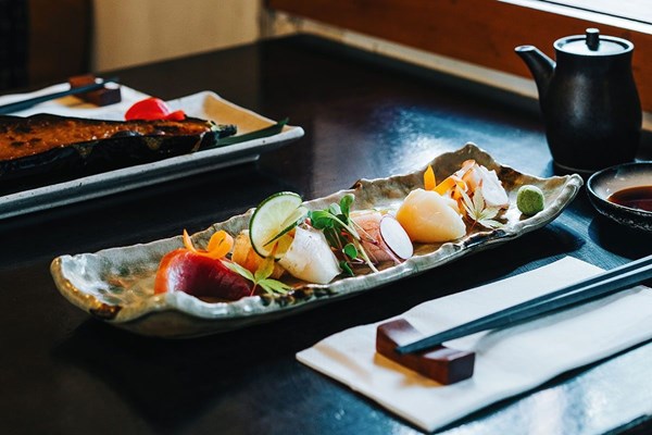 Naoya’s sashimi [Naoya Higuchi]