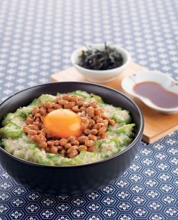 Natto vegetable don (Neba neba don)