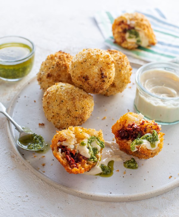 'Nduja-stuffed arancini balls