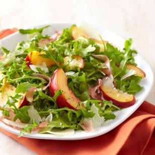 Nectarine & prosciutto salad