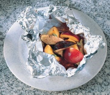 Nectarine and guava fruit parcels