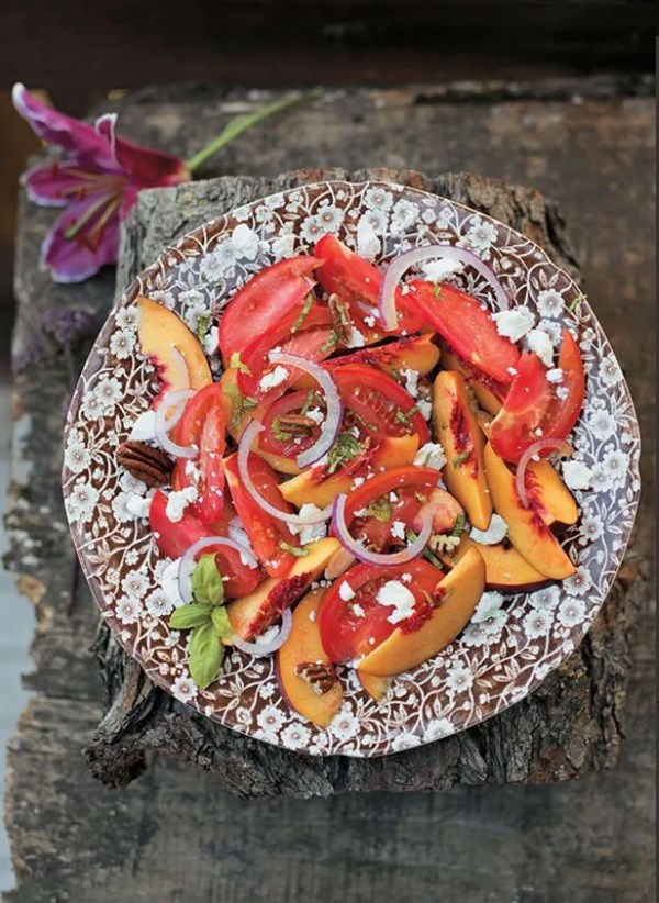 Nectarine and tomato salad