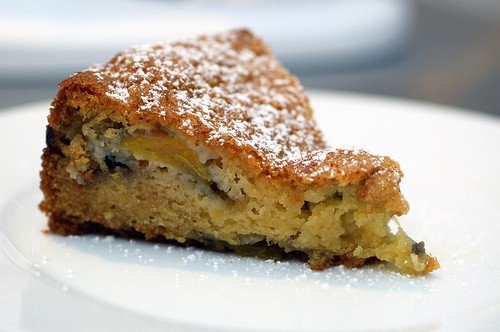 Nectarine golden cake