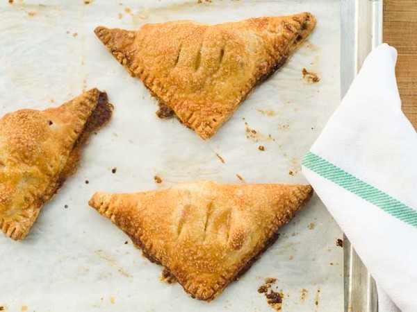 Nectarine hand pies