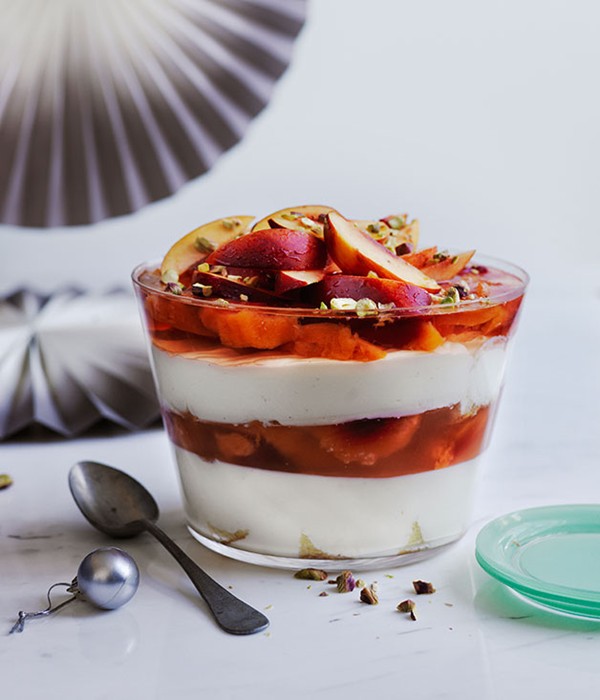 Nectarine, muscat and yoghurt trifle
