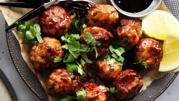 Neil Perry's Japanese-style chicken meatballs 