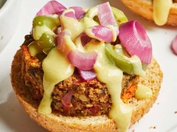 New American veggie cheeseburgers [cheese sauce]
