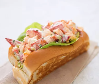New England lobster roll
