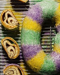 New Orleans king cake