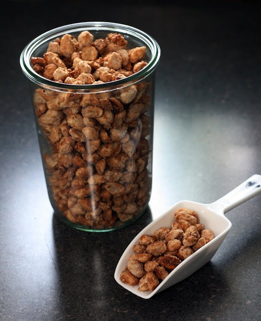 New York street cart cinnamon-sugar peanuts