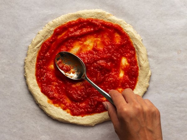 New York-style pizza sauce