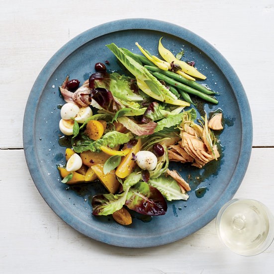 Niçoise salad with baby artichokes