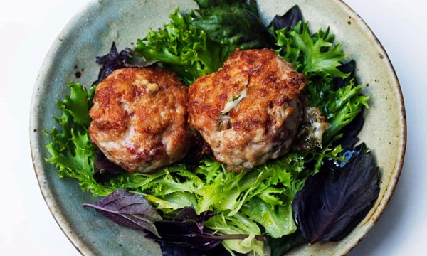 Nigel Slater’s chicken Fontina cakes