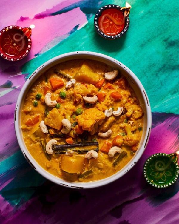 Nine jewels korma (Navratan korma)