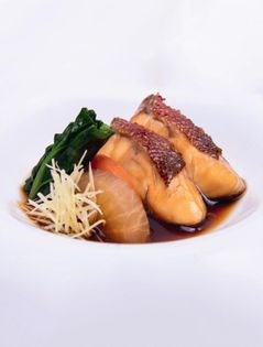 Nizakana