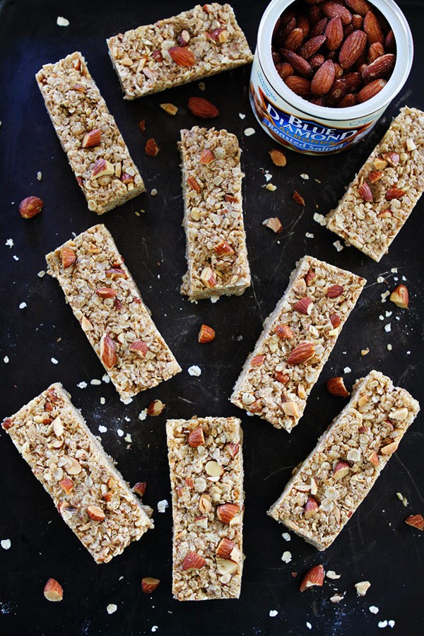 No-bake almond granola bars