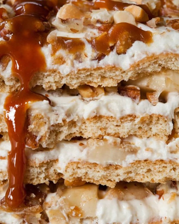 No-bake banana and peanut butter caramel icebox cake