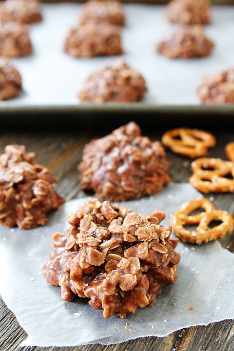 No-bake chocolate peanut butter pretzel cookies