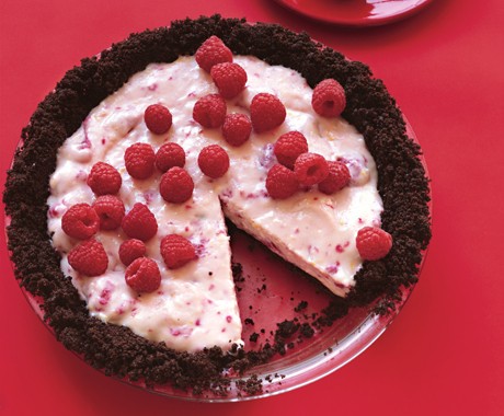No-bake chocolate-raspberry cream pie