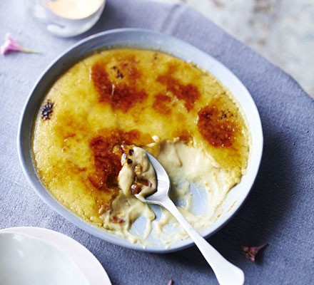 No-bake coconut crème brûlée 