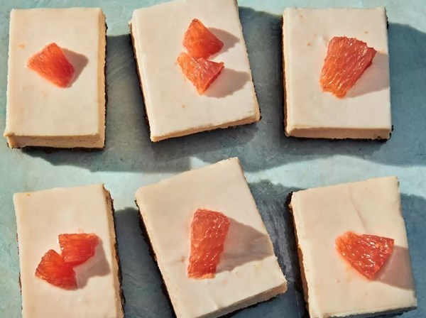 No-bake grapefruit bars