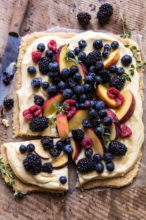 No bake mixed berry custard tart