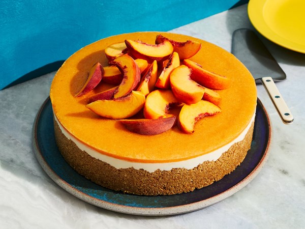 No-bake peaches-and-cream cheesecake