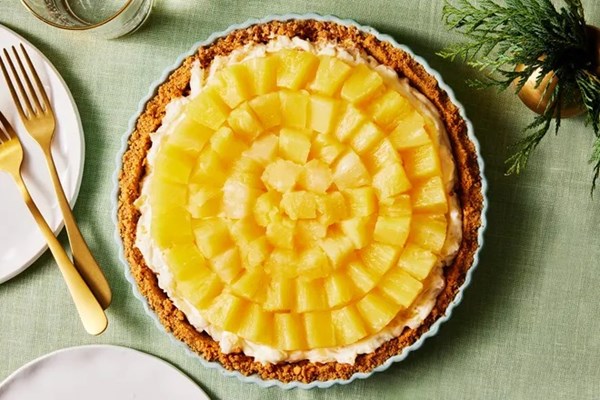 No-bake pineapple tart