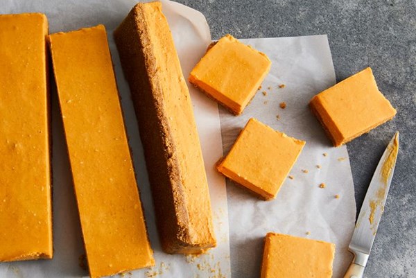 No-bake pumpkin cheesecake bars 