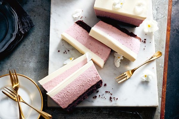 No-bake strawberry cheesecake