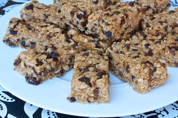 No-bake sunflower oat bars