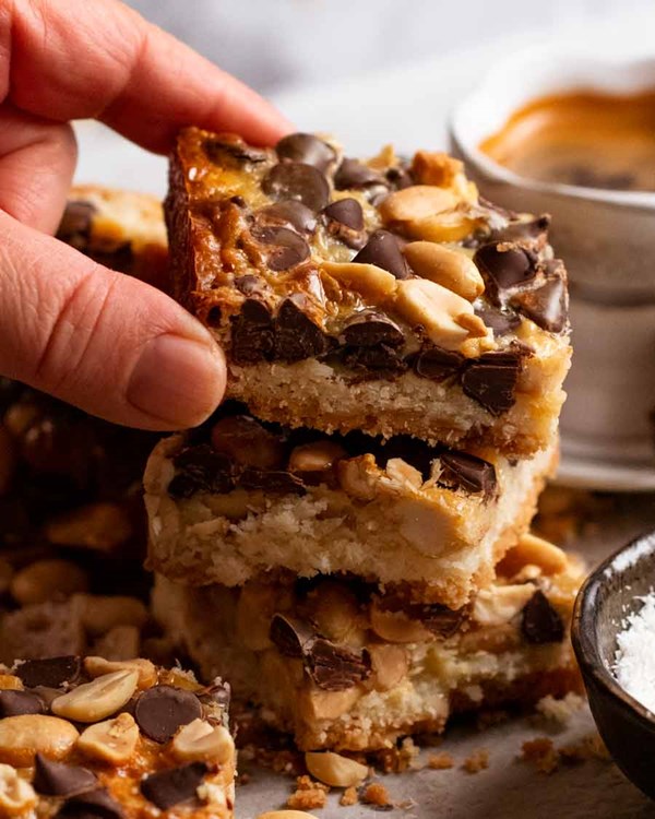 No bowl chocolate nut bars
