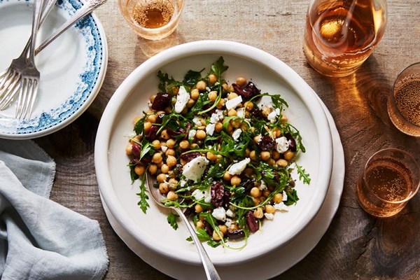 No-chop chickpea salad