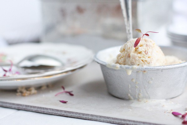 No churn brown bread & rum ice-cream