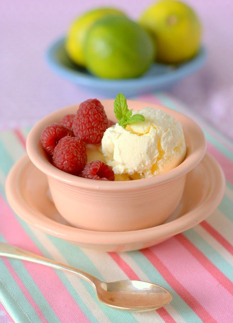 No churn elderflower & lime ice cream