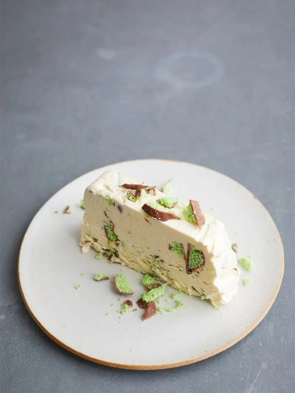 No-churn ice cream with your favourite chocolate bar