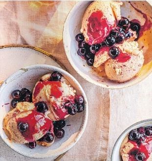 No-churn peach & nectarine yogurt ice cream with blueberries