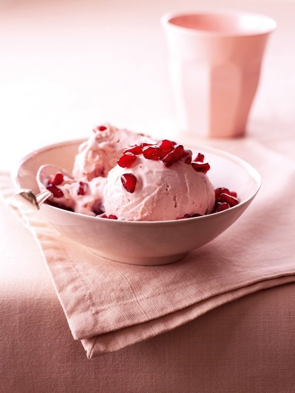 No-churn pomegranate ice cream