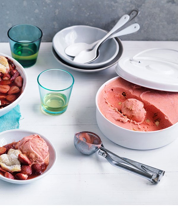 No-churn strawberry and crème fraîche ice-cream with caramelised macadamias