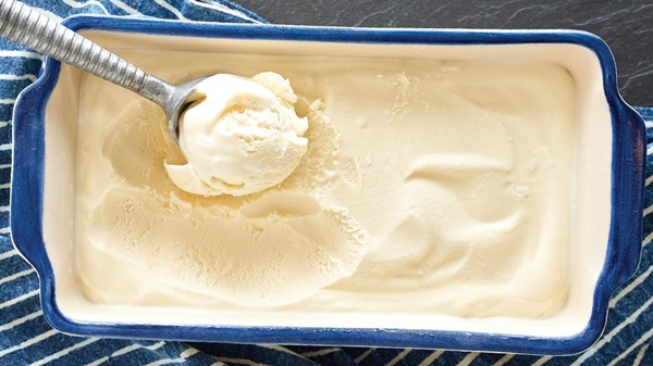 No-churn vanilla ice cream