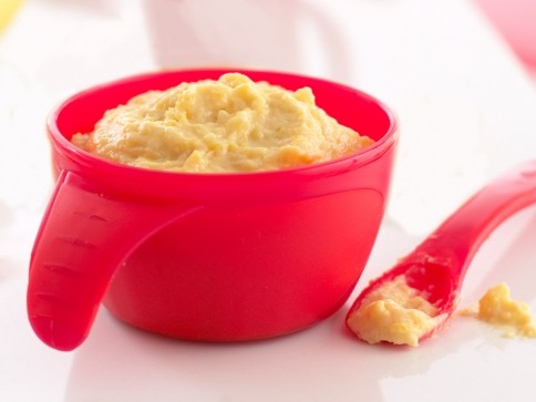 No-cook baby food: banana