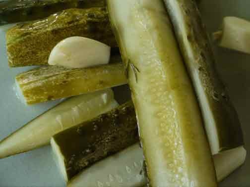 No-fail half-sour dill pickles