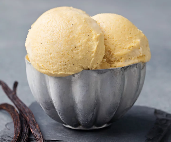 No-fuss vanilla ice cream