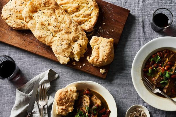 No-knead barbari bread