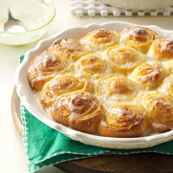 No-knead citrus rolls